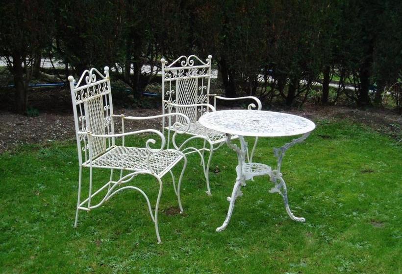 Bach Y Graig Farmhouse B&b