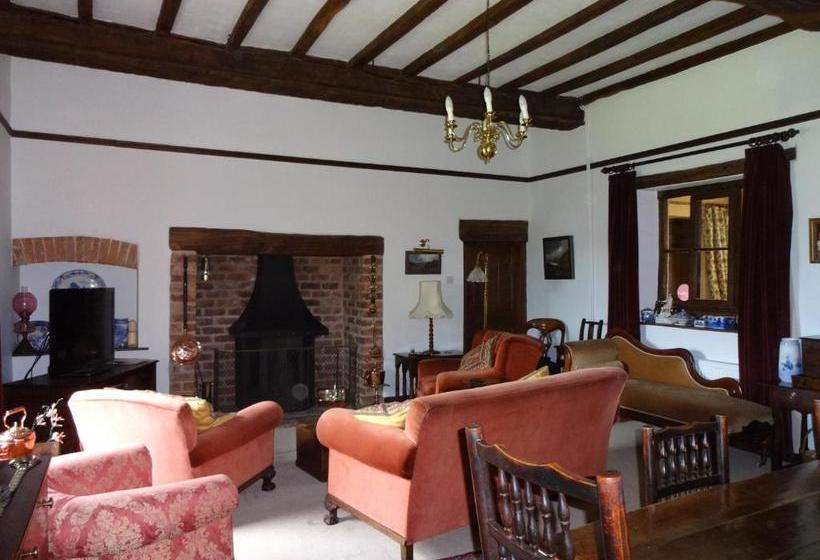 Bach Y Graig Farmhouse B&b