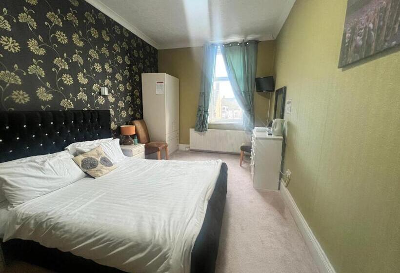 مبيت وإفطار The Holmlea