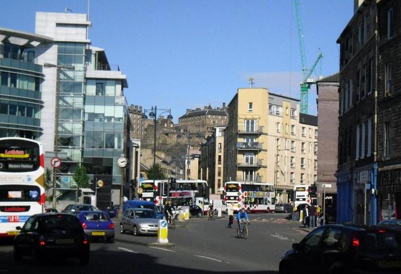 City Centre Rooms Lauriston