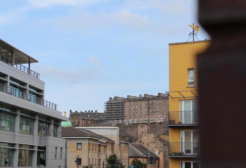 City Centre Rooms Lauriston