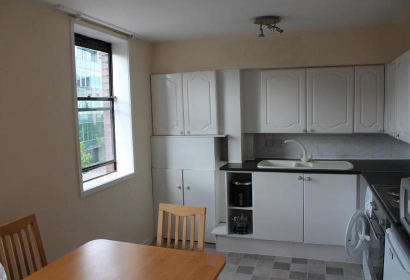 City Centre Rooms Lauriston