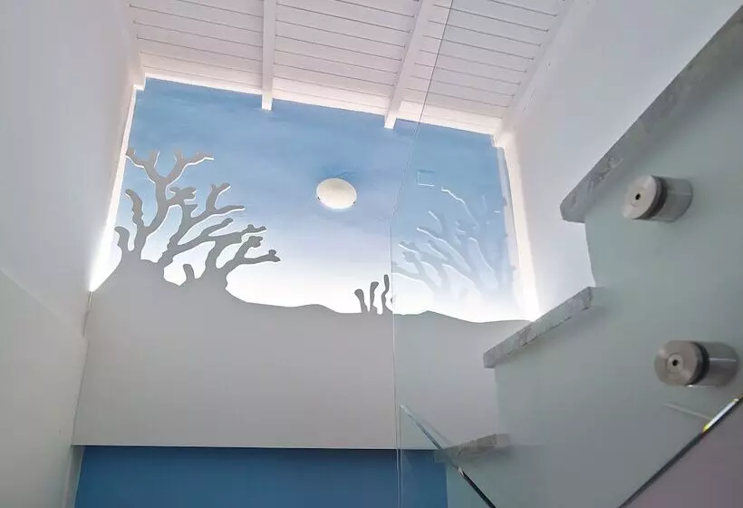 Coral Apartments