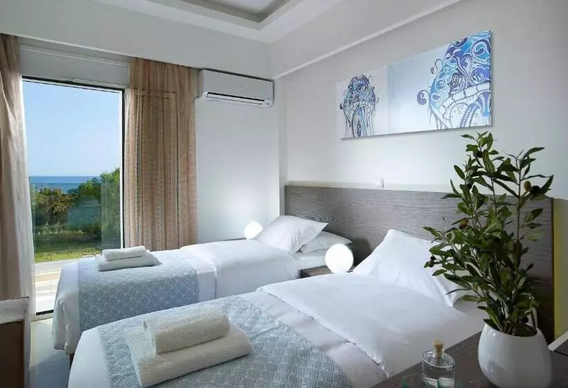 Coral Apartments