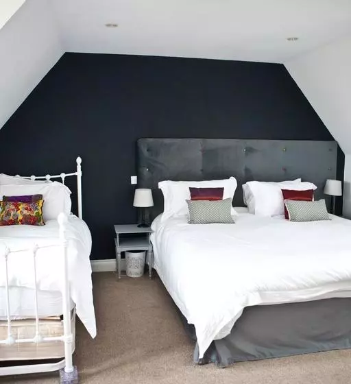 Delamere Farm B&b