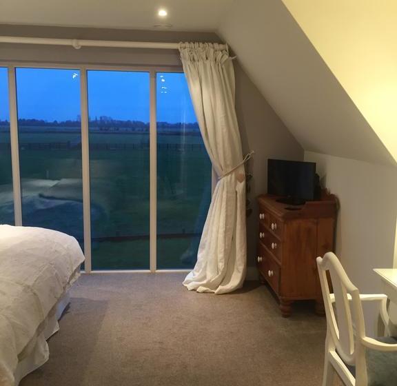 Delamere Farm B&b