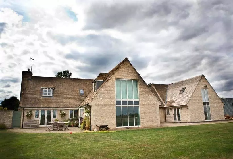 Delamere Farm B&b