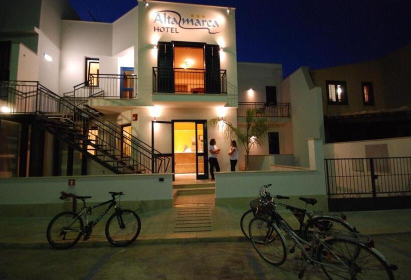 فندق Altamarea