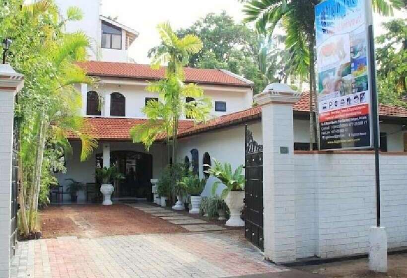 בית מלון כפרי Benthota High Rich Resort