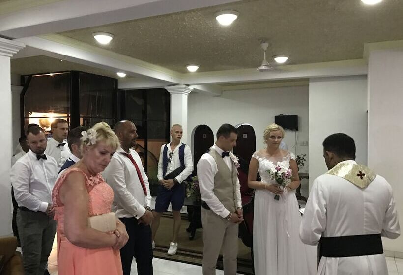 בית מלון כפרי Benthota High Rich Resort