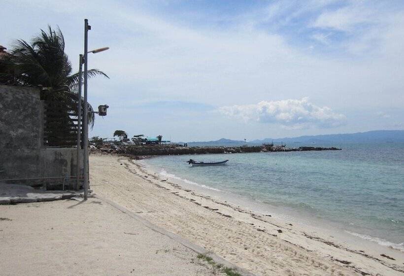 هتل Charung Bungalows