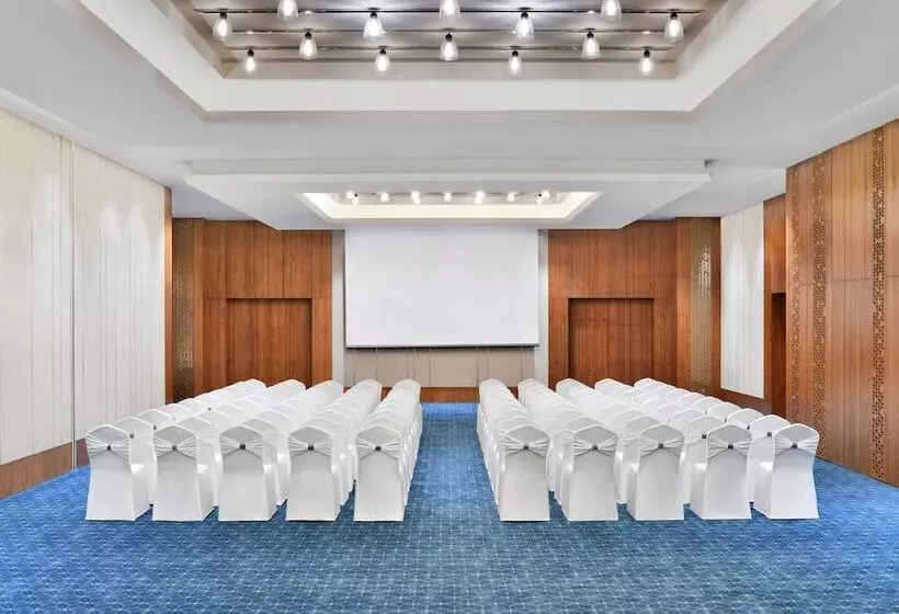 ホテル Fairfield By Marriott Jodhpur