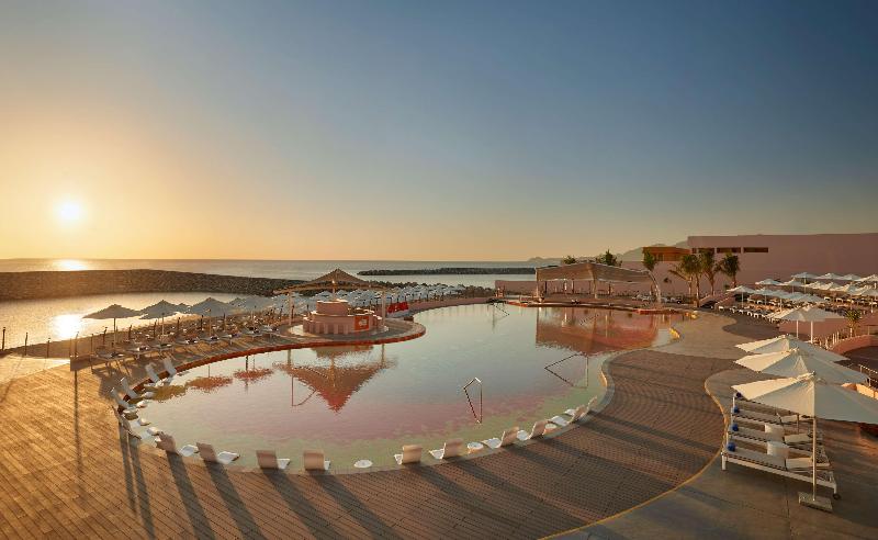 فندق Fairmont Fujairah Beach Resort