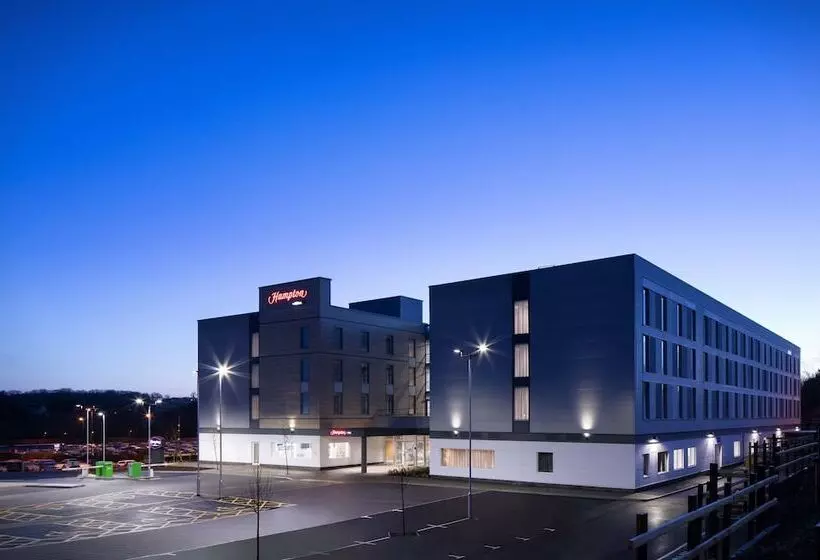 هتل Hampton By Hilton Bristol Airport