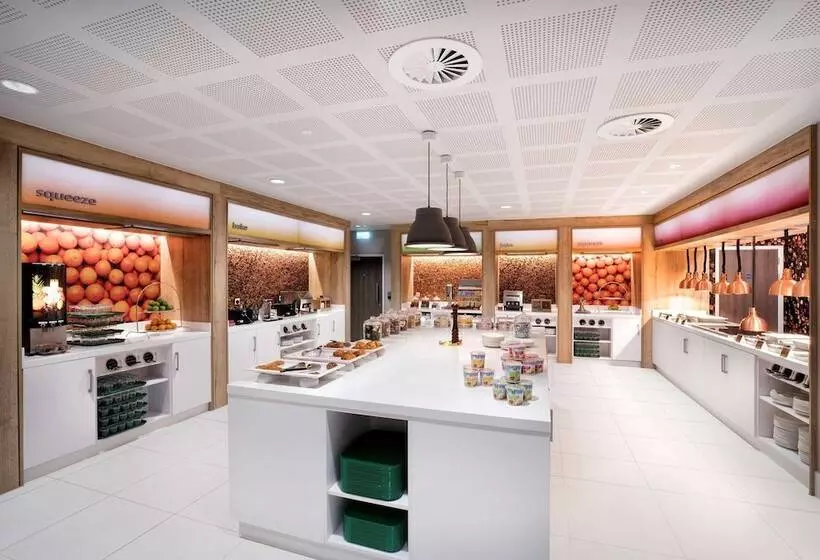هتل Hampton By Hilton Bristol Airport