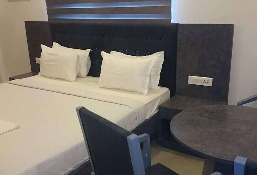 Hotel Icon Regency By Bhagini