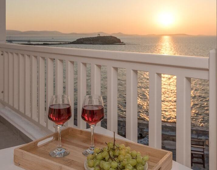 Iliada Suites Adults Only