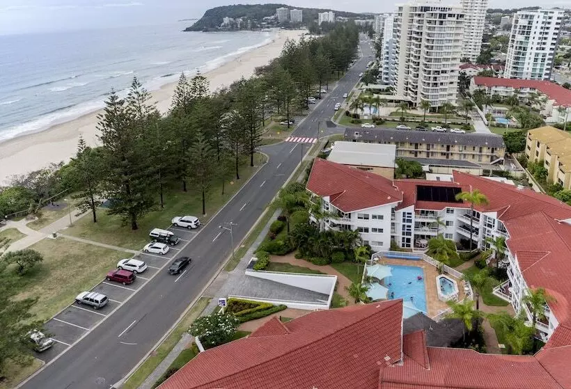 Le Beach Apartments