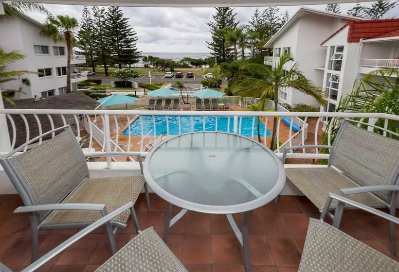 Le Beach Apartments