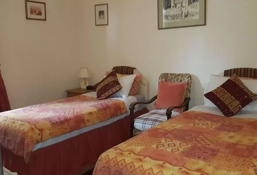 Majatalo Albany Guest House