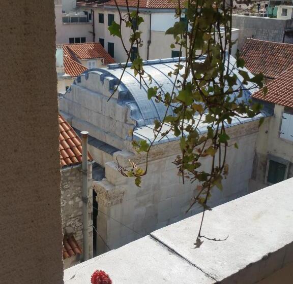 پانسیون Banica Apartments & Rooms