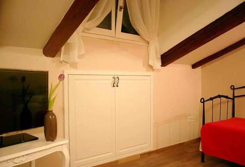 پانسیون Banica Apartments & Rooms