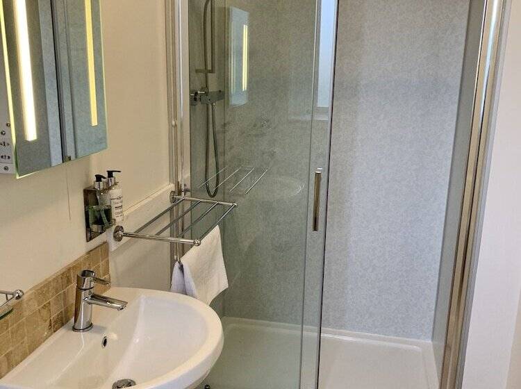 بنسيون Taypark Estate