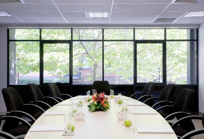 Sydney University Village