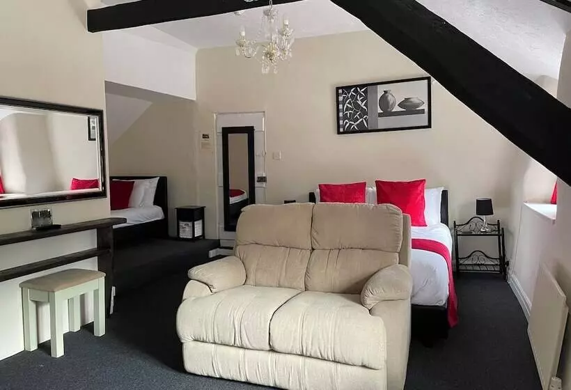 The Cridford Inn