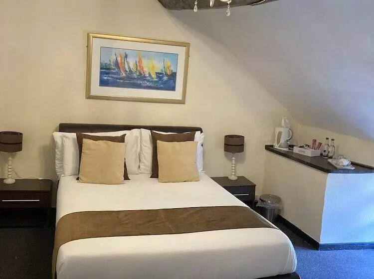 The Cridford Inn