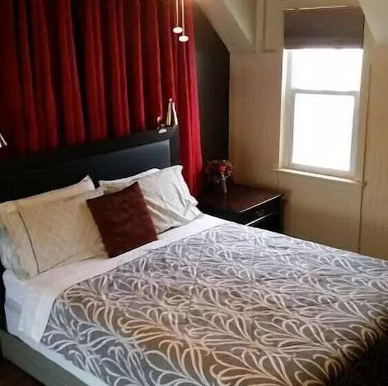 Work Play Suites