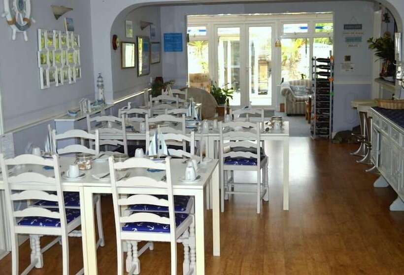 민박 Watersedge Guest House