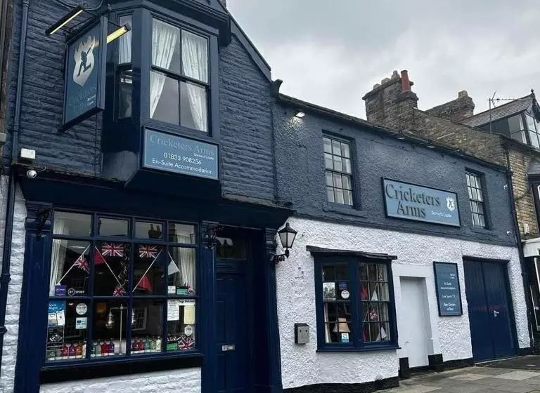 簡易ホテル The Cricketers Arms