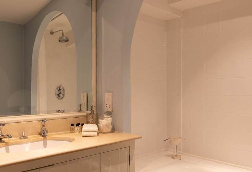 فندق فئة نجمة واحدة The Bell At Skenfrith