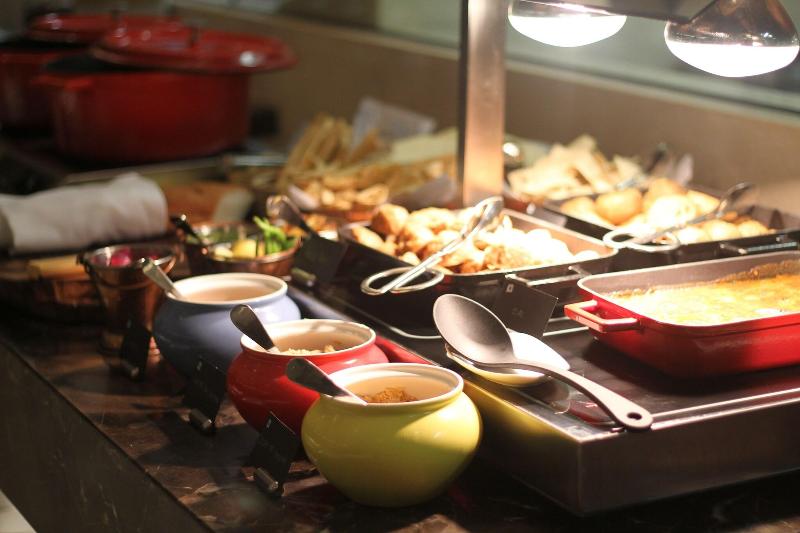 בית מלון כפרי Fairfield By Marriott Indore