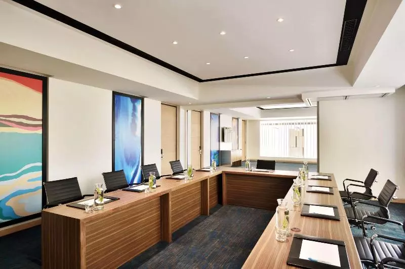 ホテル Fairfield By Marriott Indore