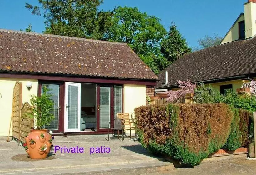 ホテル Gosfield Lake Resort