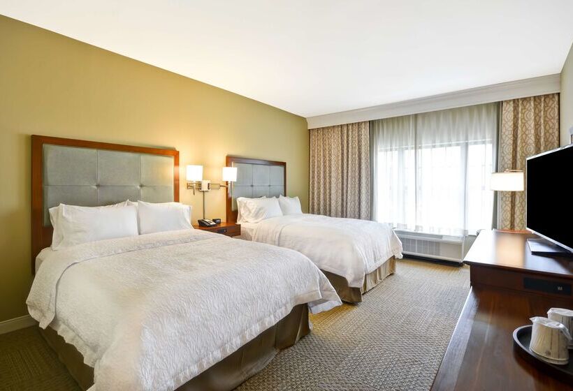 فندق Hampton Inn & Suites Charleston Airport