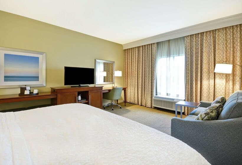 فندق Hampton Inn & Suites Charleston Airport