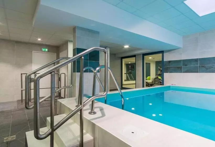 Nemea Appart Hotel Quai Victor Tours Centre