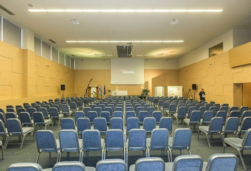 فندق Olympia Sky