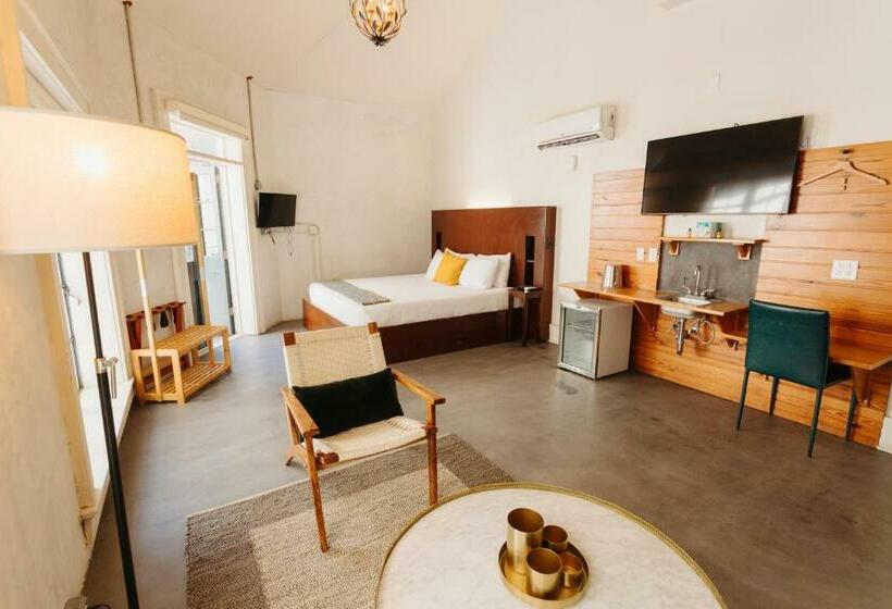 Catahoula Hotel New Orleans