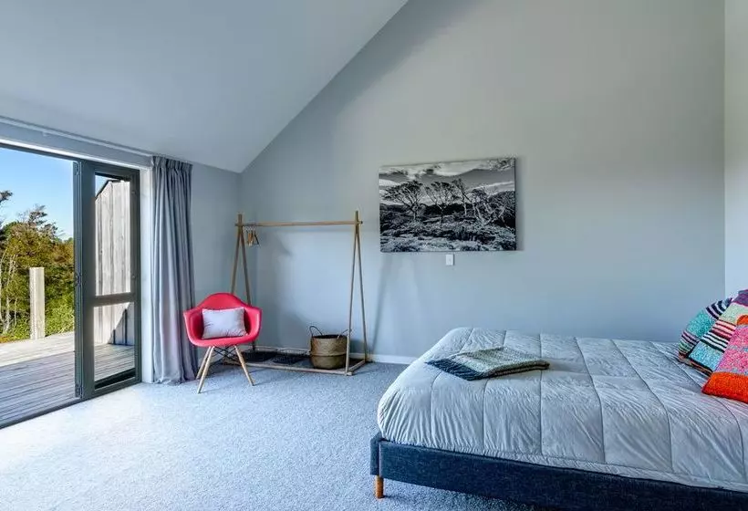 ホテル Split Apple Lodge  Boutique Eco Lodge & Spa