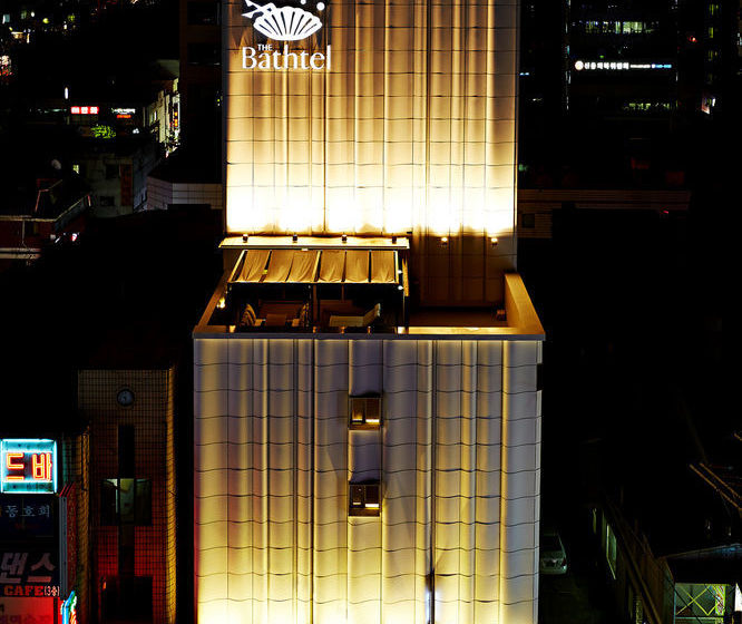 호텔 The Bathtel