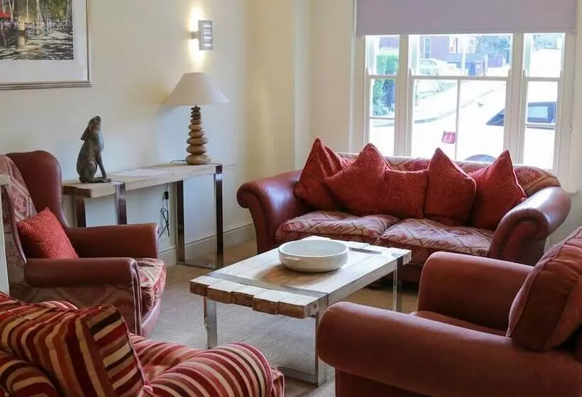 Hotelli The Quay B&b