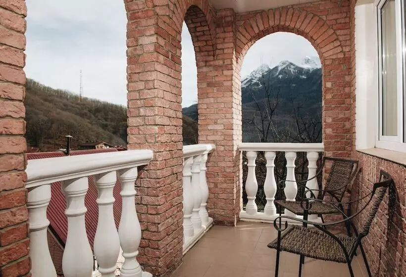 هتل Villa Uytnaya