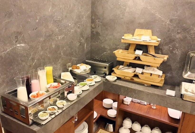 Jassritha Nirvana Residency