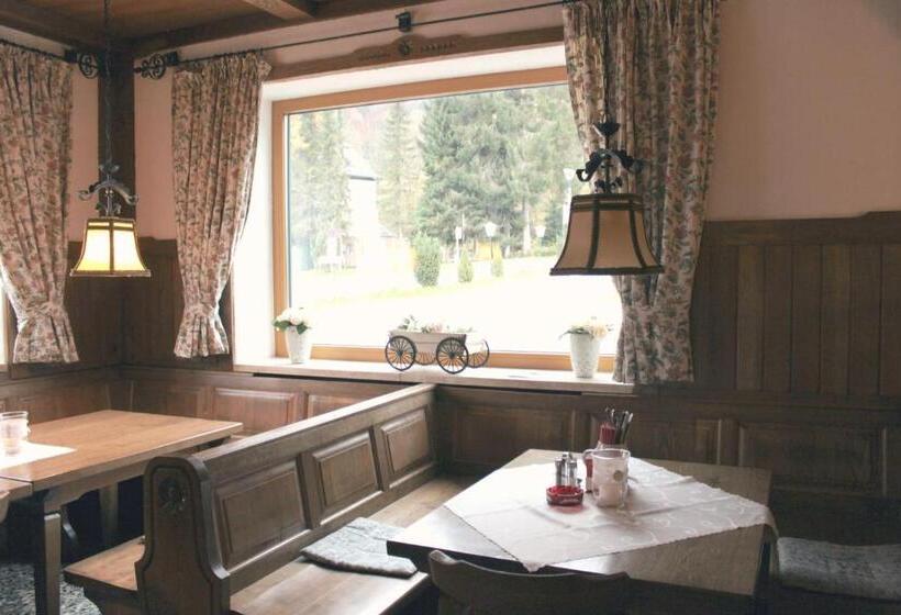 ペンション Landgasthof Fürstenbrunn