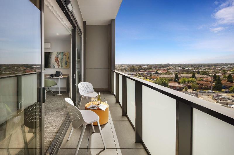 Quest Dandenong Central