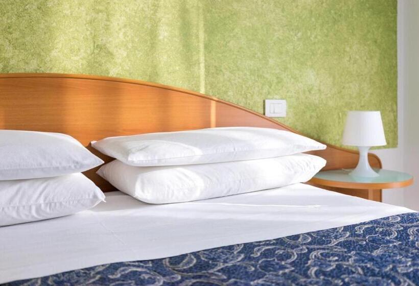 Regina Hotel E Ristorante